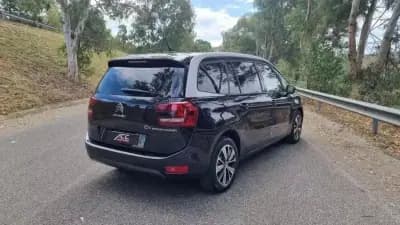 Sell Citroën C4 Grand Picasso 2019 - 19900 EUR, 126000 km - AUTO.MOTO.pt