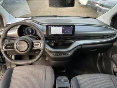 Sell Fiat 500e 2023 - 14990 EUR, 21705 km - AUTO.MOTO.pt