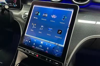 Sell Mercedes-Benz C 300 2023 - 41950 EUR, 23879 km - AUTO.MOTO.pt