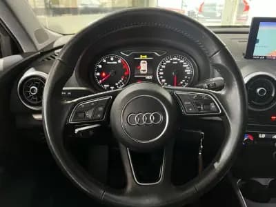 Sell Audi A3 Sportback 2019 - 17900 EUR, 116700 km - AUTO.MOTO.pt