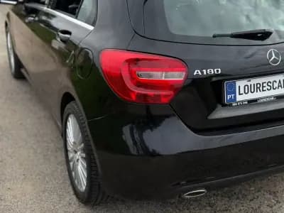 Vendo Mercedes-Benz A 180 2015 - 14950 EUR, 180700 km - AUTO.MOTO.pt