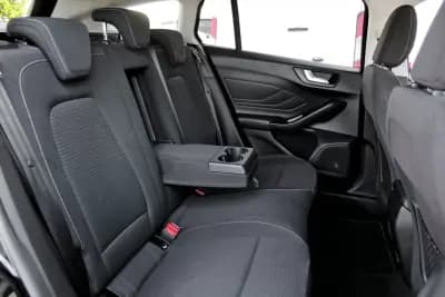 Sell Ford Focus SW 2018 - 15900 EUR, 83000 km - AUTO.MOTO.pt