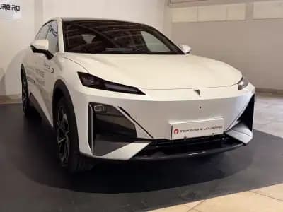 Sell 2025 - 40900 EUR, 4055 km - AUTO.MOTO.pt