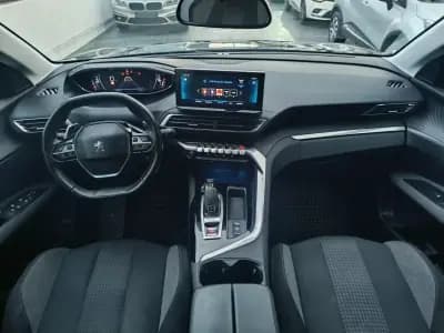 Vendo Peugeot 5008 2021 - 19900 EUR, 128209 km - AUTO.MOTO.pt