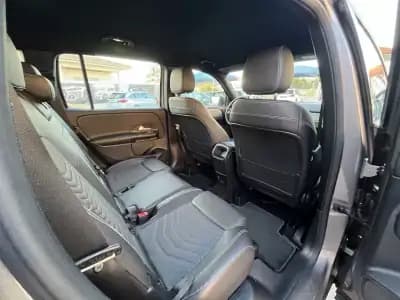 Sell Mercedes-Benz GLB 200 2021 - 28450 EUR, 180000 km - AUTO.MOTO.pt