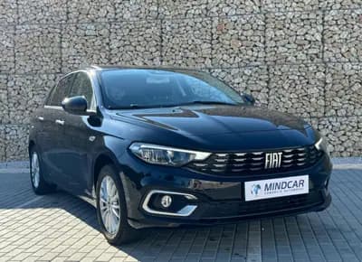 Vendo Fiat Tipo 2021 - 16480 EUR, 83000 km - AUTO.MOTO.pt