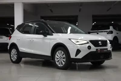 Vendo SEAT Arona 2021 - 15900 EUR, 61331 km - AUTO.MOTO.pt
