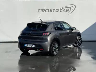 Sell Peugeot 208 2020 - 17500 EUR, 29713 km - AUTO.MOTO.pt