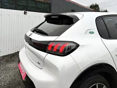 Sell Peugeot e-208 2020 - 17900 EUR, 72078 km - AUTO.MOTO.pt