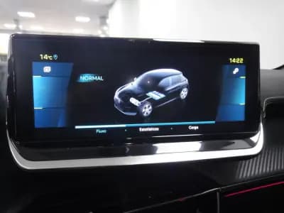 Sell Peugeot e-208 2021 - 18500 EUR, 46000 km - AUTO.MOTO.pt