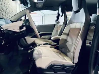 Vendo BMW i3 2022 - 31990 EUR, 7375 km - AUTO.MOTO.pt