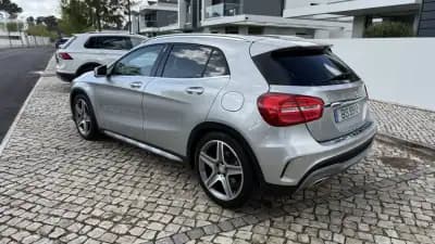 Sell Mercedes-Benz GLA 180 2017 - 24900 EUR, 64269 km - AUTO.MOTO.pt