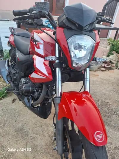 Vendo mota Kove Moto 800X Pro 2018 - 1400 EUR, 50 km - AUTO.MOTO.pt