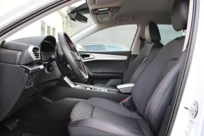 Vendo SEAT Leon ST 2021 - 19990 EUR, 184000 km - AUTO.MOTO.pt