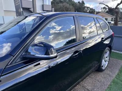 Vendo BMW 318 2015 - 13900 EUR, 260000 km - AUTO.MOTO.pt