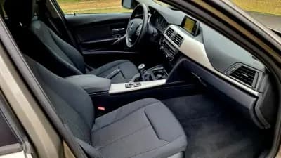 Sell BMW 318 2017 - 22450 EUR, 147000 km - AUTO.MOTO.pt