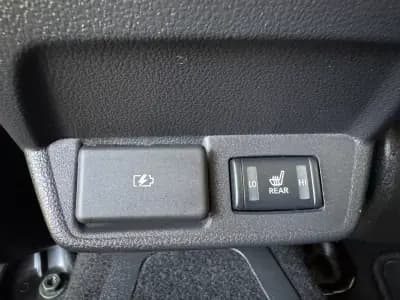 Vendo Nissan Leaf 2022 - 26950 EUR, 33000 km - AUTO.MOTO.pt