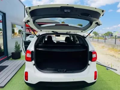 Vendo Kia Sorento 2015 - 18900 EUR, 199000 km - AUTO.MOTO.pt