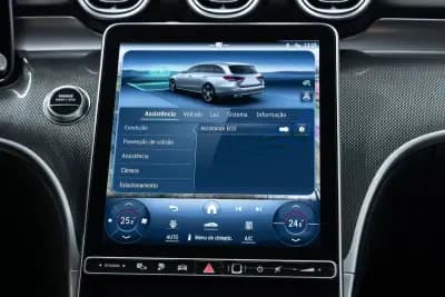 Vendo Mercedes-Benz C 300 2022 - 42950 EUR, 63000 km - AUTO.MOTO.pt