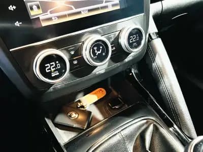 Vendo Renault Kadjar 2019 - 11800 EUR, 299343 km - AUTO.MOTO.pt