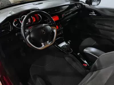 Vendo Citroën DS3 2010 - 8490 EUR, 162463 km - AUTO.MOTO.pt