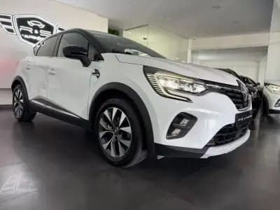 Vendo Renault Captur 2021 - 20000 EUR, 80000 km - AUTO.MOTO.pt
