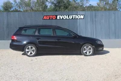 Vendo Volkswagen Passat Variant 2011 - 10900 EUR, 135000 km - AUTO.MOTO.pt