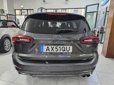 Vendo Ford Focus SW 2023 - 25800 EUR, 12412 km - AUTO.MOTO.pt
