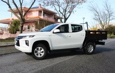 Sell Mitsubishi L200 2022 - 33990 EUR, 13000 km - AUTO.MOTO.pt