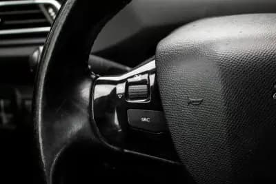 Vendo Peugeot 308 SW 2016 - 7990 EUR, 223142 km - AUTO.MOTO.pt