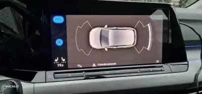 Vendo Volkswagen Golf 2021 - 18450 EUR, 93080 km - AUTO.MOTO.pt