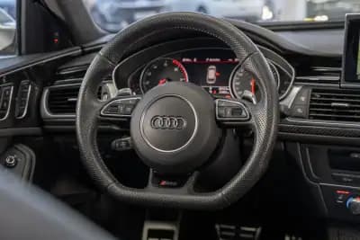 Vendo Audi RS6 Avant 2019 - 99950 EUR, 21800 km - AUTO.MOTO.pt