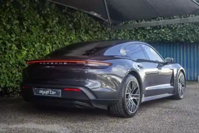 Sell Porsche Taycan 2021 - 59900 EUR, 61158 km - AUTO.MOTO.pt