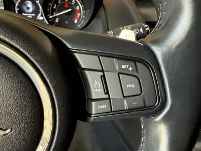 Vendo Jaguar F-Type 2018 - 46000 EUR, 64200 km - AUTO.MOTO.pt