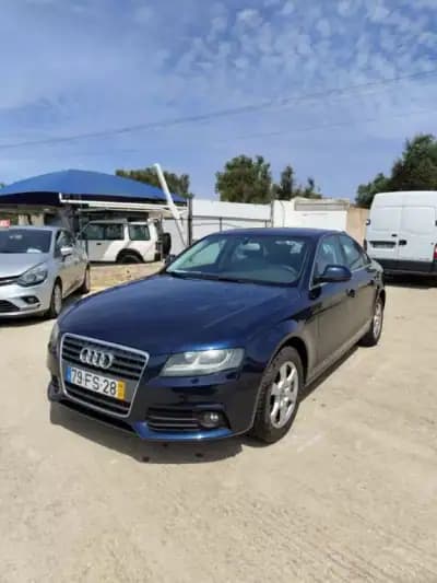 Vendo Audi A4 2008 - 7980 EUR, 347650 km - AUTO.MOTO.pt