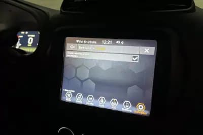 Sell Jeep Renegade 2022 - 23950 EUR, 19039 km - AUTO.MOTO.pt