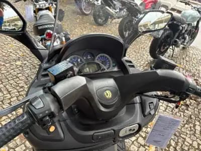 Vendo mota SYM GTS 2012 - 1750 EUR, 56800 km - AUTO.MOTO.pt