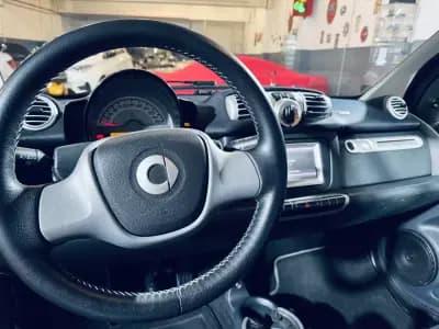 Vendo Smart Fortwo Cabrio 2013 - 6990 EUR, 183716 km - AUTO.MOTO.pt