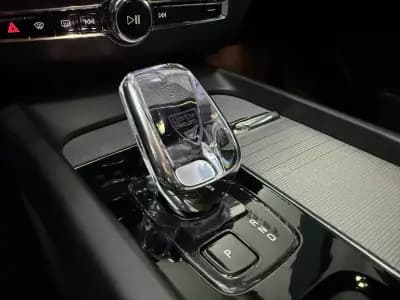 Sell Volvo XC 60 2024 - 59900 EUR, 11000 km - AUTO.MOTO.pt