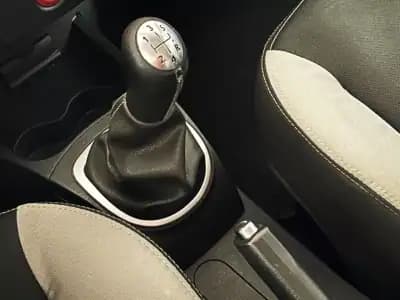 Vendo Renault Clio Break 2012 - 6500 EUR, 190800 km - AUTO.MOTO.pt