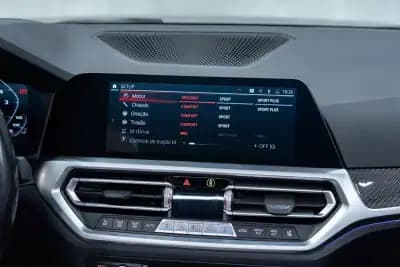 Vendo BMW M4 2021 - 84950 EUR, 54000 km - AUTO.MOTO.pt