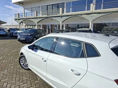 Sell SEAT Ibiza 2023 - 18250 EUR, 32700 km - AUTO.MOTO.pt