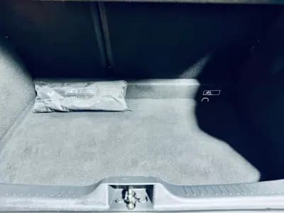 Vendo Renault Clio 2017 - 13990 EUR, 104061 km - AUTO.MOTO.pt