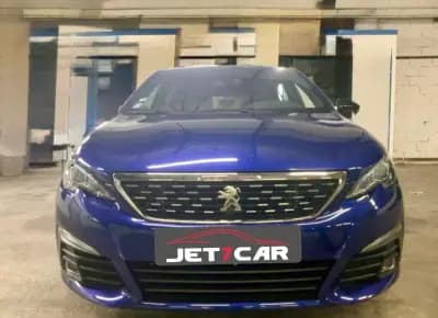 Vendo Peugeot 308 2018 - 14490 EUR, 148174 km - AUTO.MOTO.pt