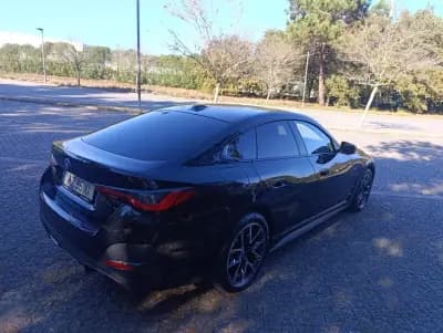 Vendo BMW i4 2023 - 49900 EUR, 56000 km - AUTO.MOTO.pt