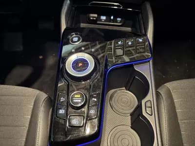 Vendo Kia Sportage 2025 - 41000 EUR, 4834 km - AUTO.MOTO.pt