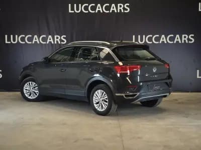 Vendo Volkswagen T-Roc 2019 - 17490 EUR, 147720 km - AUTO.MOTO.pt