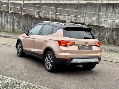 Sell SEAT Arona 2018 - 18500 EUR, 136000 km - AUTO.MOTO.pt