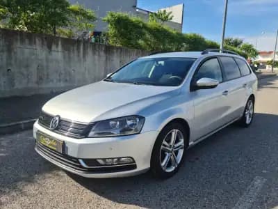 Vendo Volkswagen Passat Variant 2014 - 10750 EUR, 222000 km - AUTO.MOTO.pt