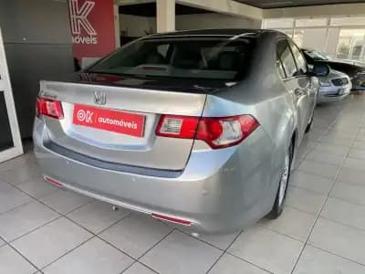 Vendo Honda Accord 2009 - 9250 EUR, 266508 km - AUTO.MOTO.pt